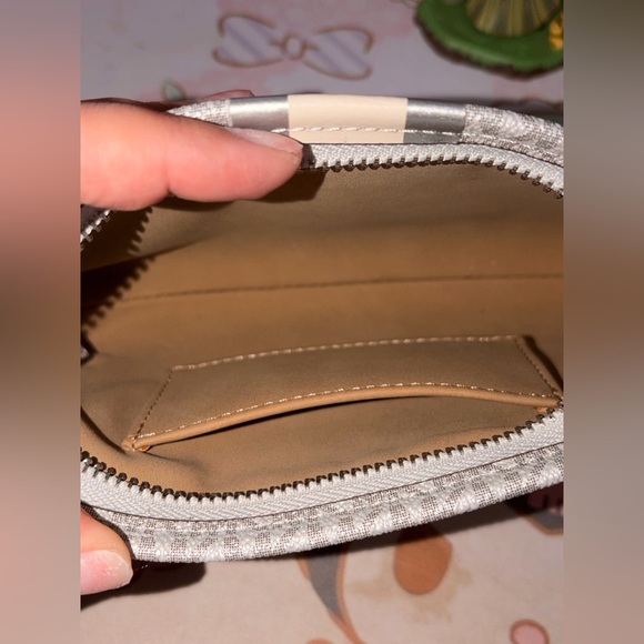 Michael Kors Silver Monogram Belt Bag 🩶 - Picture 7 of 7